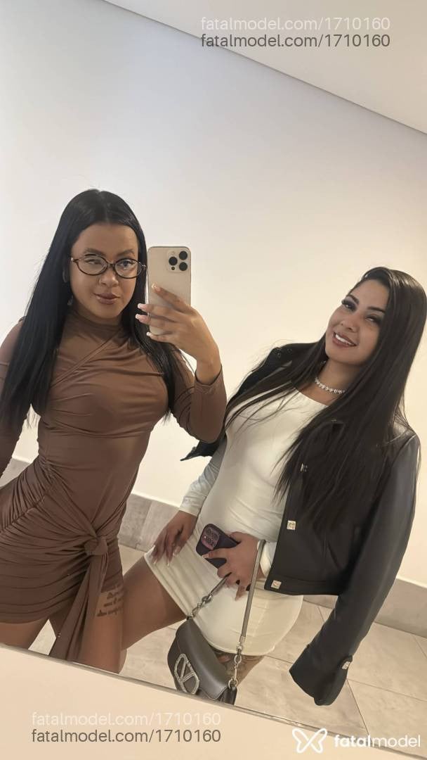 Acompanhante mulher morena (o) de olhos pretos - Mia Ferrari