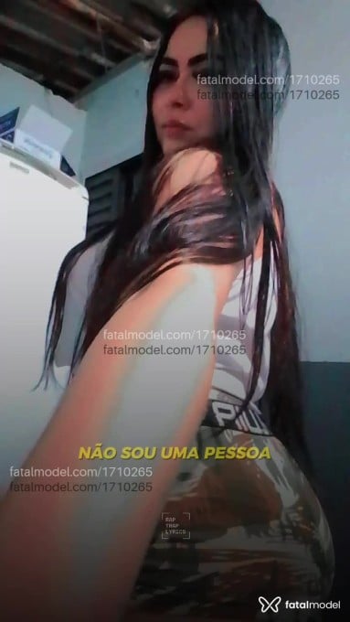 Acompanhante mulher morena (o) de olhos castanhos - Mary Garcia Acompanhante mulher morena (o) de olhos castanhos - Mary Garcia