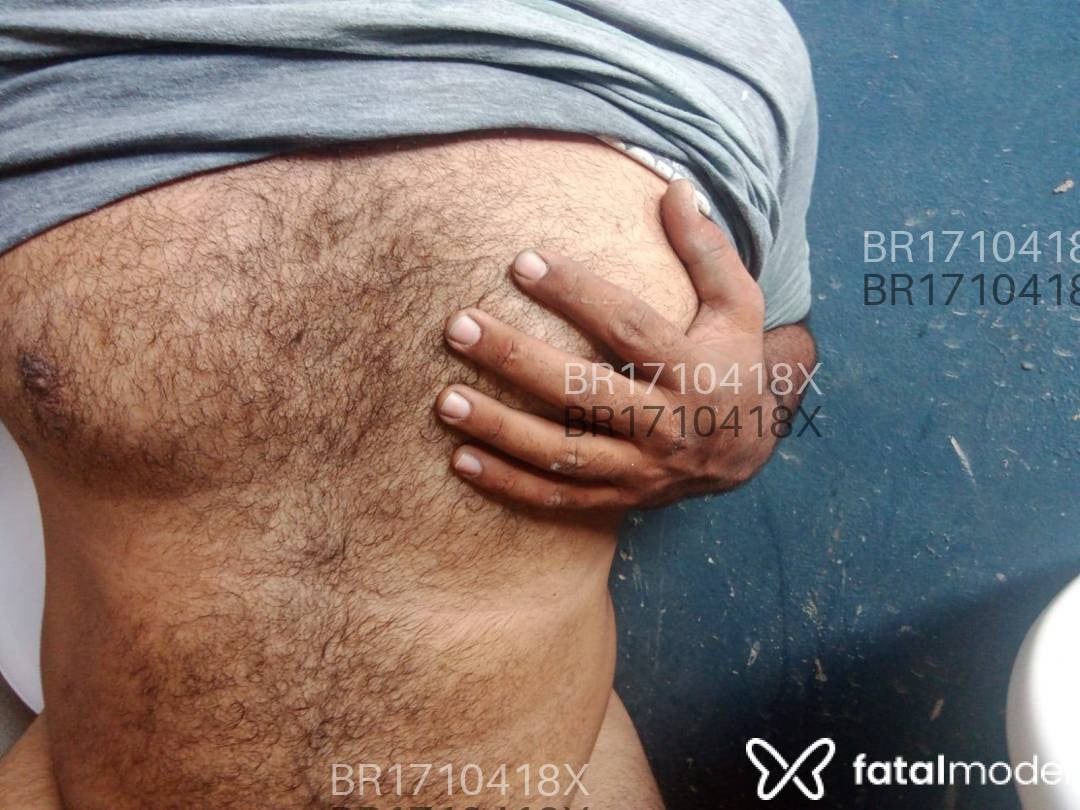 Acompanhante homem morena (o) de olhos castanhos em Virtual - Patch