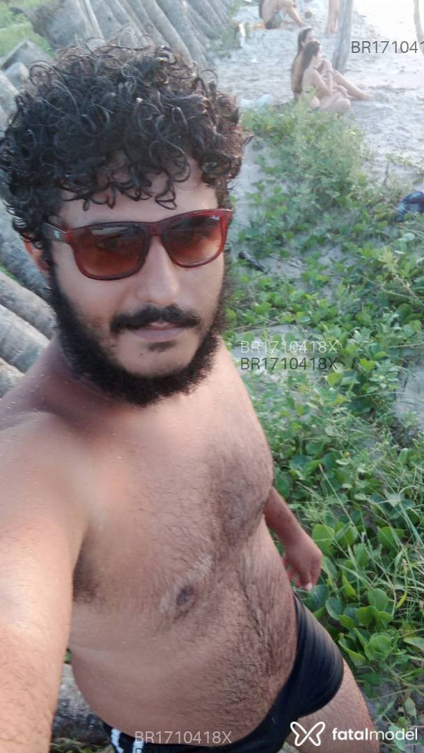 Acompanhante homem morena (o) de olhos castanhos em Virtual - Patch