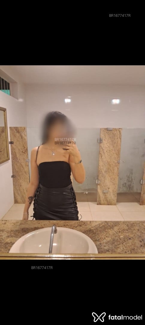 Acompanhante mulher com cabelo castanho de olhos castanhos em Tangará da Serra Acompanhante mulher com cabelo castanho de olhos castanhos em Tangará da Serra - Beatriz Bartista
