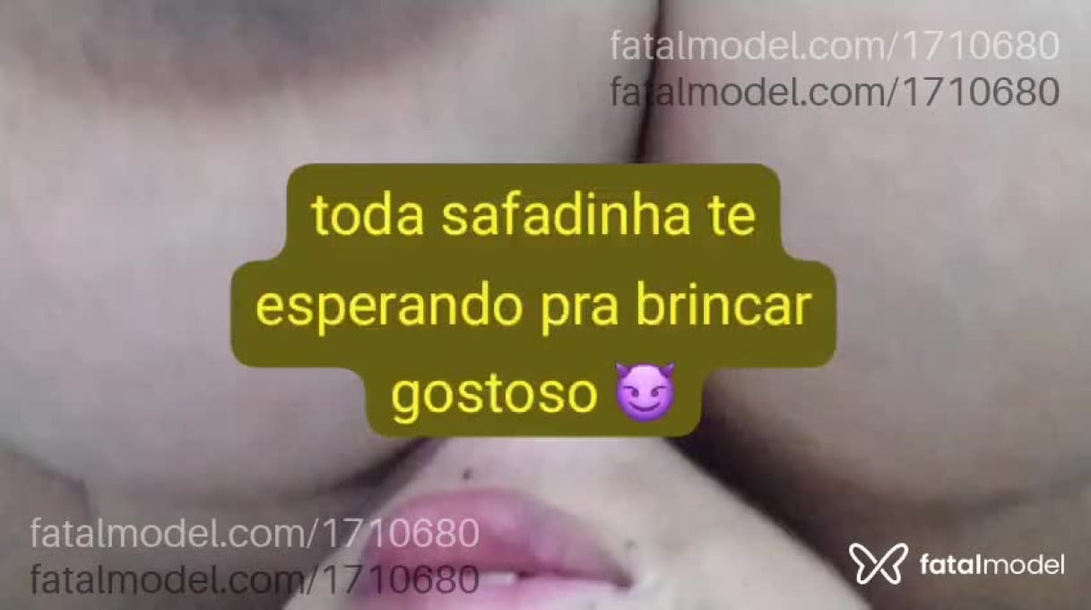 Acompanhante mulher com cabelo castanho de olhos castanhos em Virtual - lupita