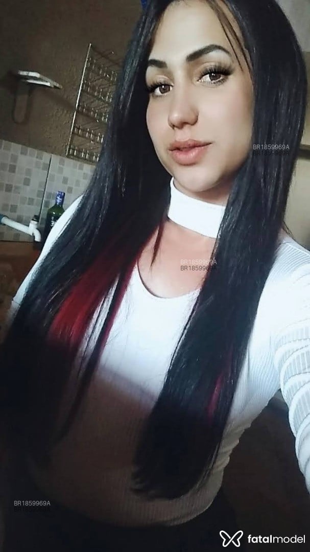 Acompanhante mulher trans morena (o) de olhos castanhos em Sorocaba - Nicoli Azevedo