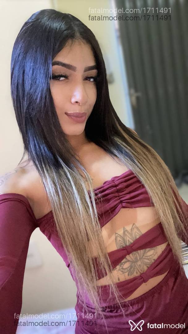 Acompanhante mulher morena (o) de olhos mel - Rayssa