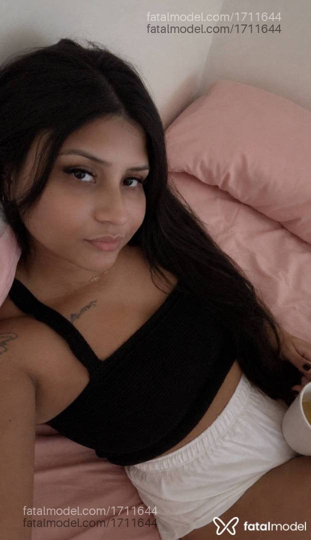 Acompanhante mulher morena (o) de olhos pretos em Campinas - Júlia