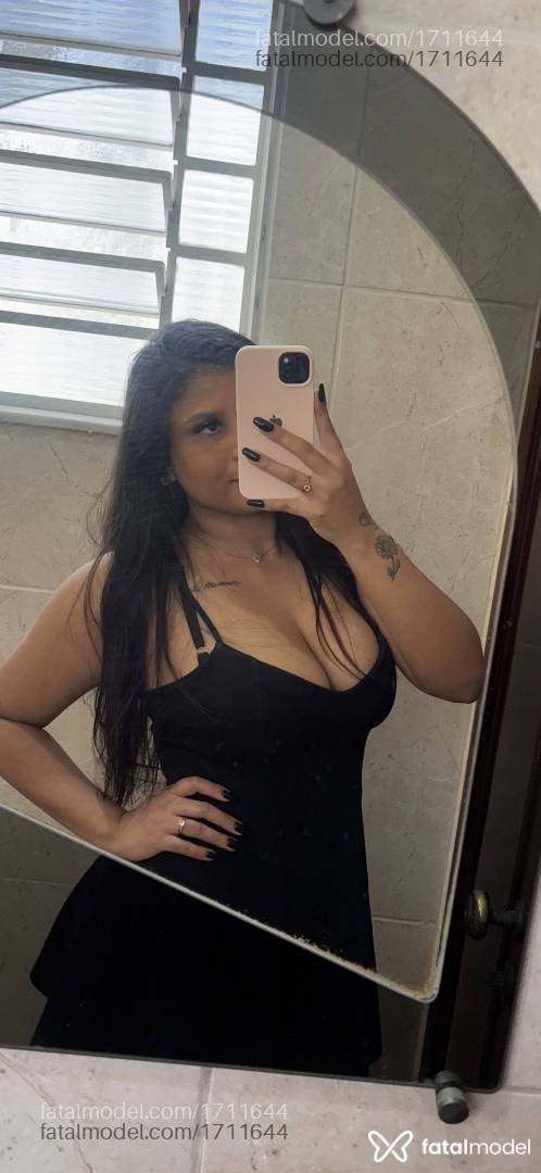 Acompanhante mulher morena (o) de olhos pretos em Campinas - Júlia