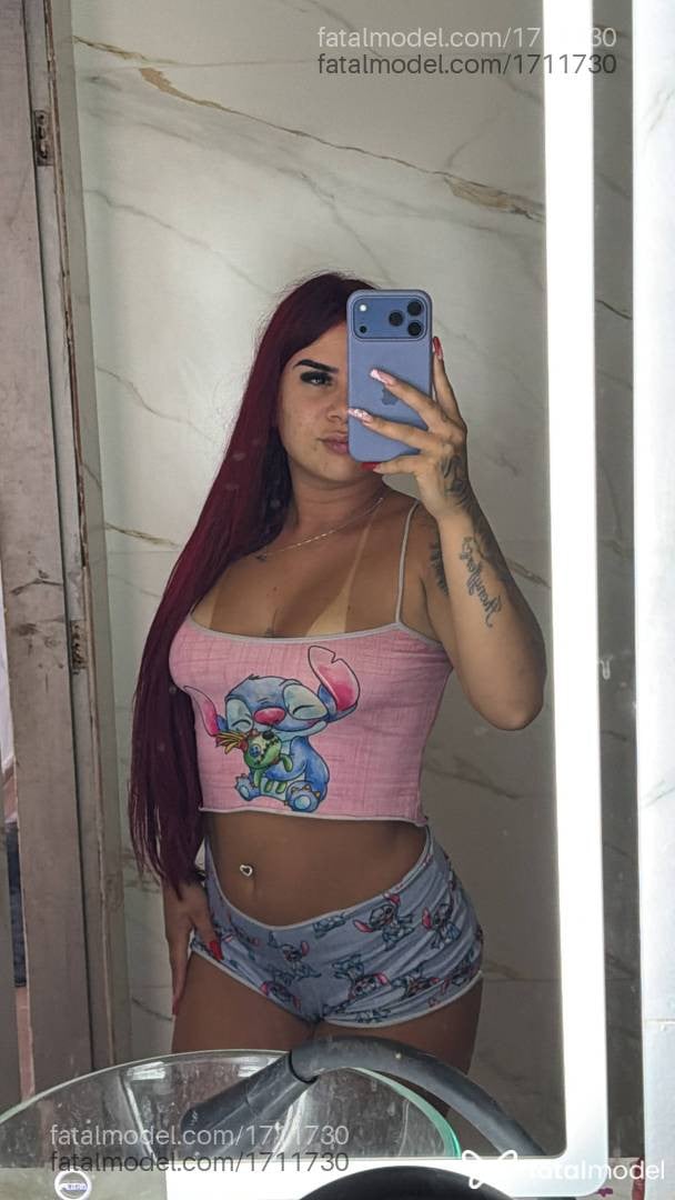 Acompanhante mulher ruiva (o) de olhos castanhos - Agatha Reis