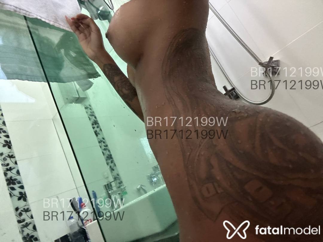 Acompanhante mulher morena (o) de olhos castanhos em Rio de Janeiro Acompanhante mulher morena (o) de olhos castanhos em Rio de Janeiro - Lorena Vital