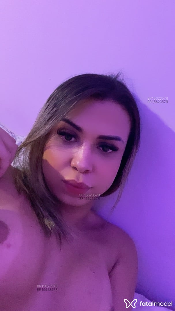 Acompanhante mulher trans loira (o) de olhos castanhos em Goiânia - Mayara Maia