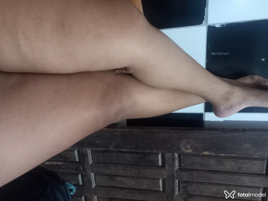 Acompanhante mulher morena (o) de olhos castanhos em Virtual Acompanhante mulher morena (o) de olhos castanhos em Virtual - Nicoly