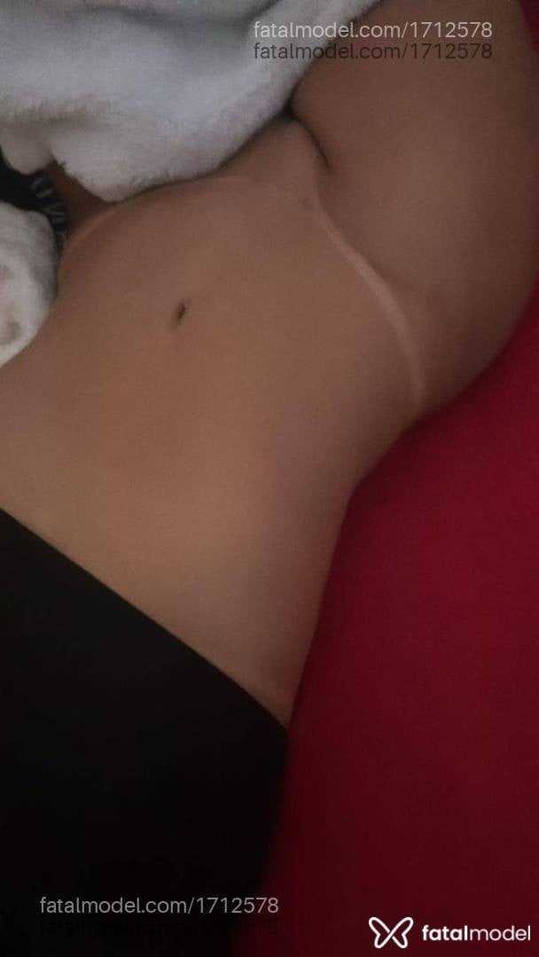 Acompanhante mulher loira (o) de olhos castanhos em Araras - Jamile
