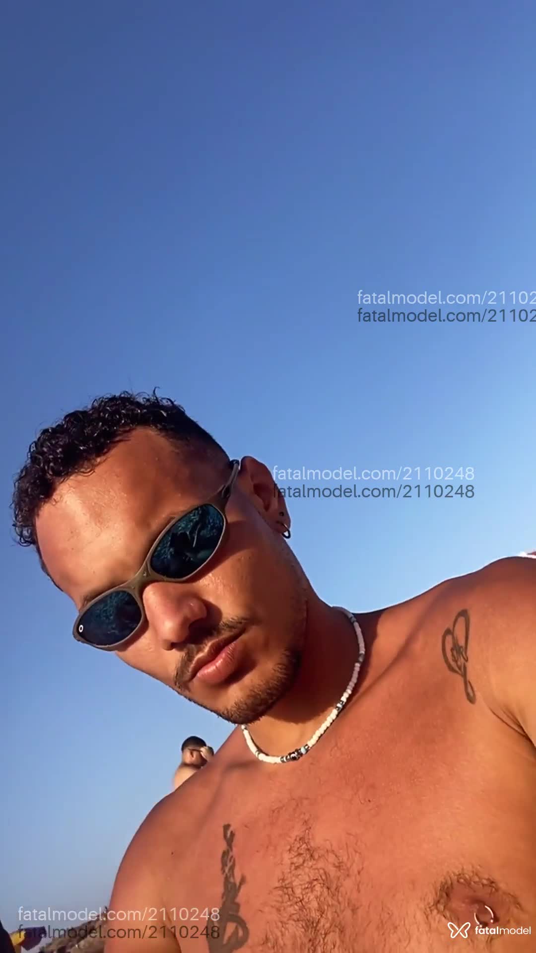 Acompanhante homem com cabelo castanho de olhos mel em Rio de Janeiro - Pedro Lucca