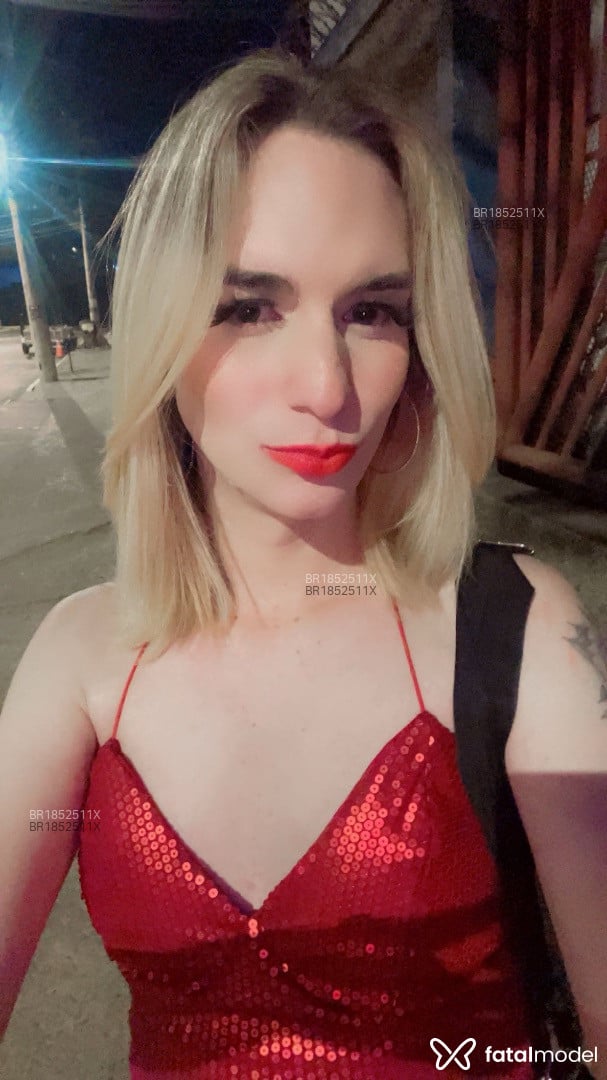 Acompanhante mulher trans loira (o) de olhos castanhos em São João Del Rei - Dasy Sol