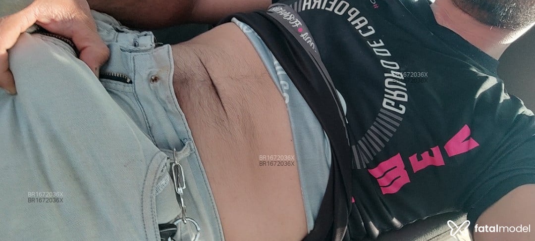 Acompanhante homem com cabelo castanho de olhos castanhos em Ariquemes Acompanhante homem com cabelo castanho de olhos castanhos em Ariquemes - Bruno