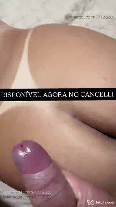 Acompanhante mulher loira (o) de olhos castanhos em Cascavel - Caroline