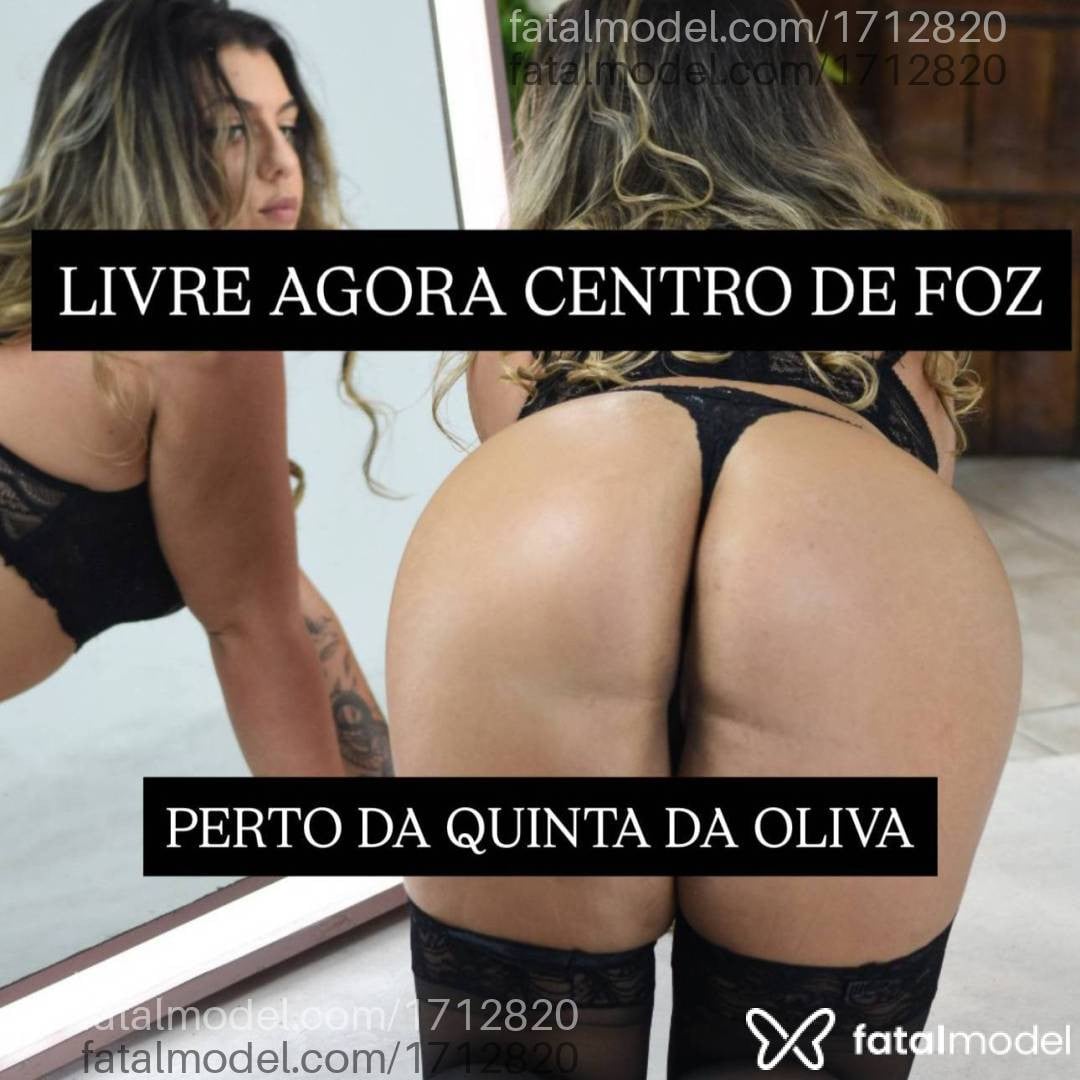 Acompanhante mulher loira (o) de olhos castanhos - Caroline