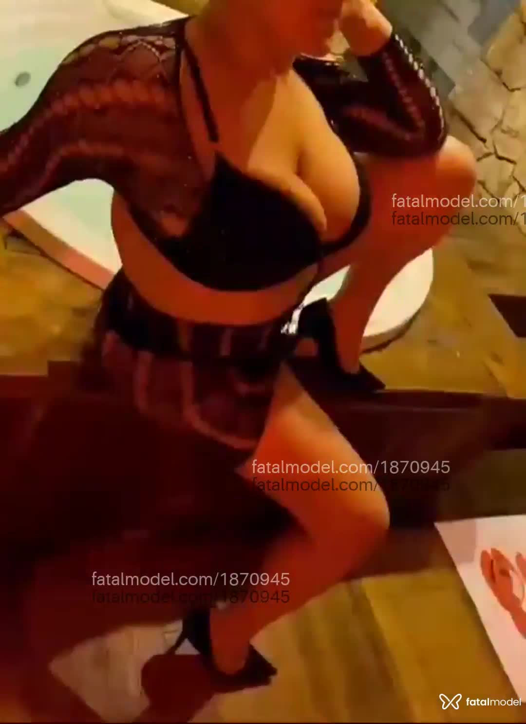 Acompanhante mulher morena (o) de olhos mel - Isa Carvalho