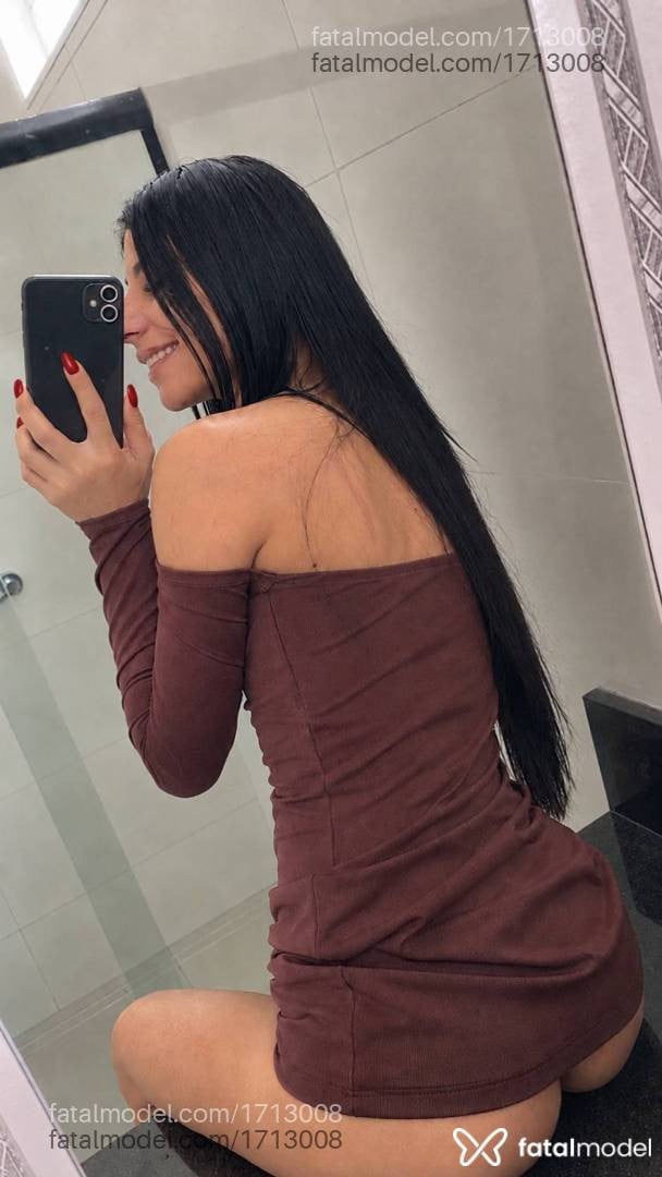 Acompanhante mulher morena (o) de olhos castanhos - Lara Campos