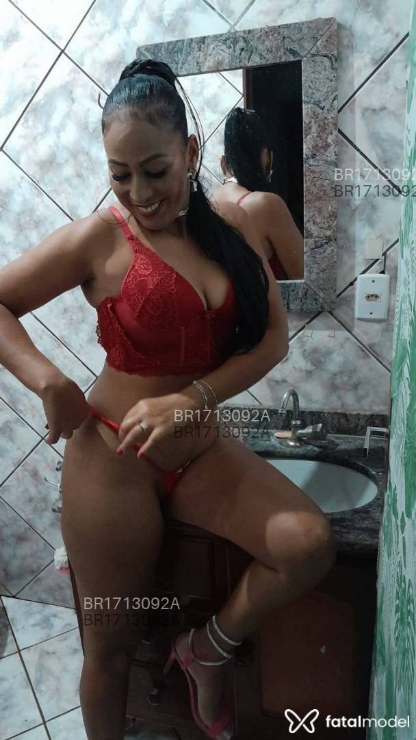 Acompanhante mulher morena (o) de olhos castanhos em Brasnorte - Paola lima