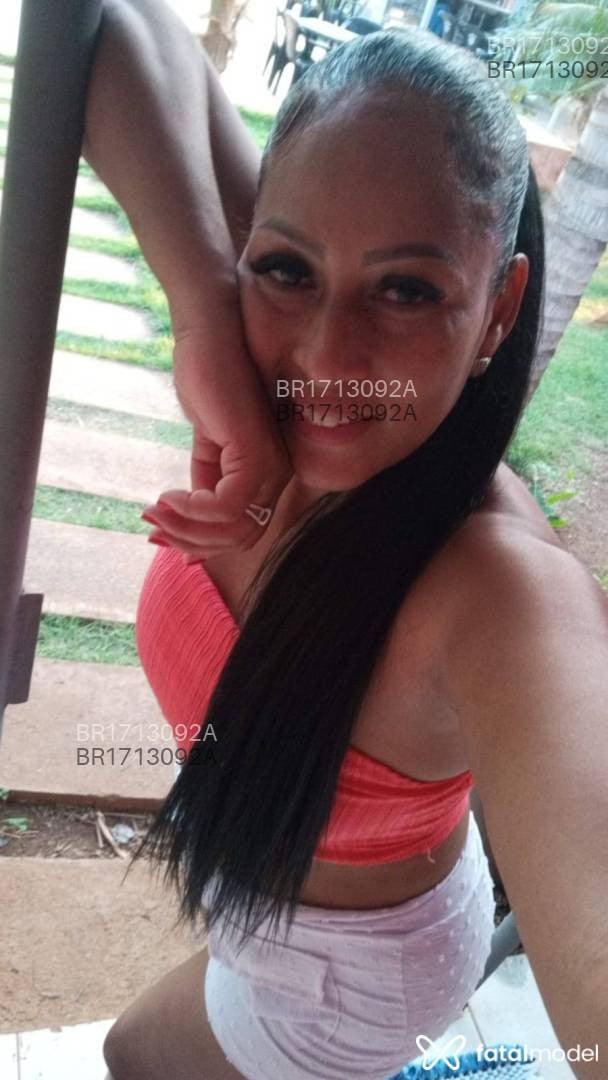 Acompanhante mulher morena (o) de olhos castanhos em Brasnorte - Paola lima