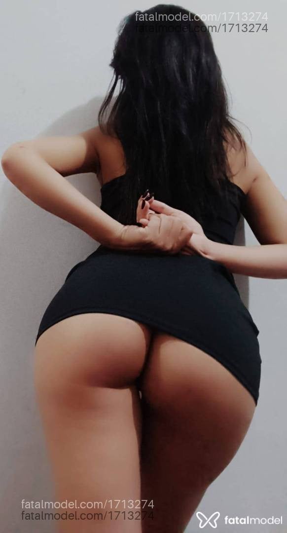 Acompanhante mulher com cabelo castanho de olhos castanhos - Penélope