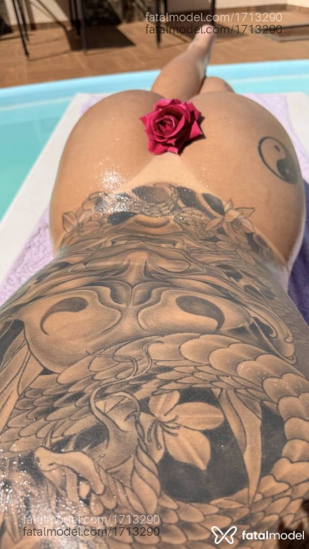 Acompanhante mulher morena (o) de olhos castanhos - Anna
