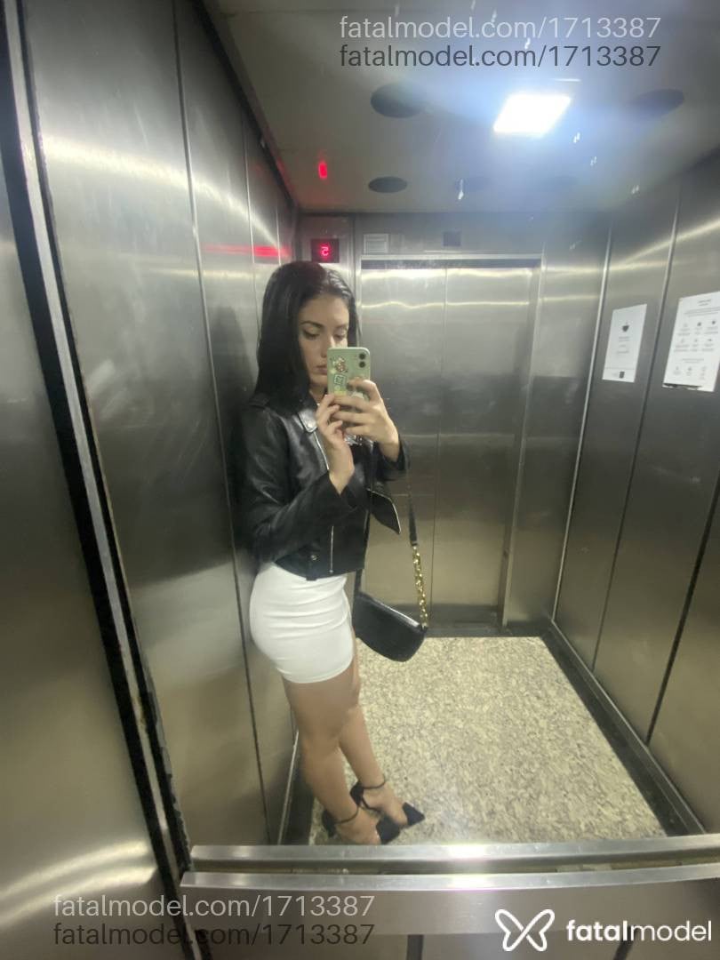 Acompanhante mulher morena (o) de olhos castanhos em João Pessoa - Angel