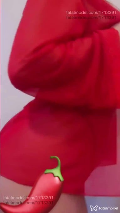 Acompanhante mulher com cabelo castanho de olhos castanhos em Chapecó Acompanhante mulher com cabelo castanho de olhos castanhos em Chapecó - Gabriela Bernardi
