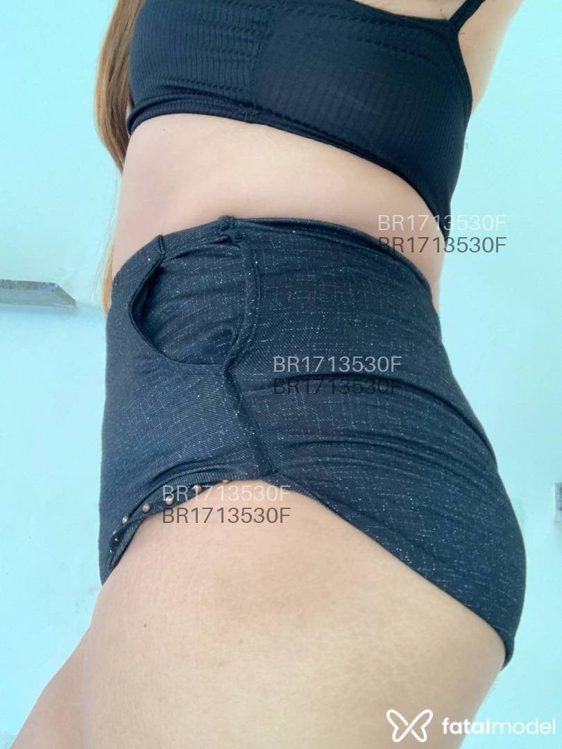 Acompanhante mulher trans morena (o) de olhos pretos em Aracruz - Bella Souza