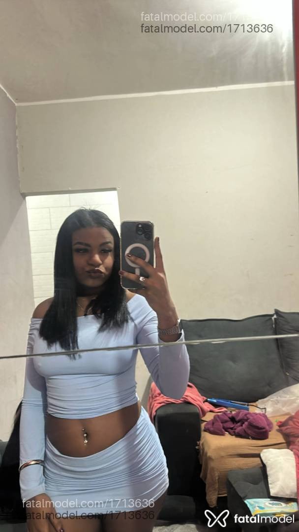 Acompanhante mulher morena (o) de olhos castanhos em Volta Redonda - Estefâni Tavares
