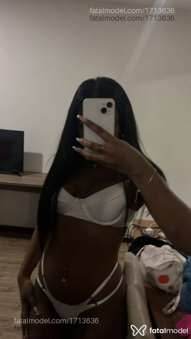 Acompanhante mulher morena (o) de olhos castanhos em Volta Redonda - Estefâni Tavares