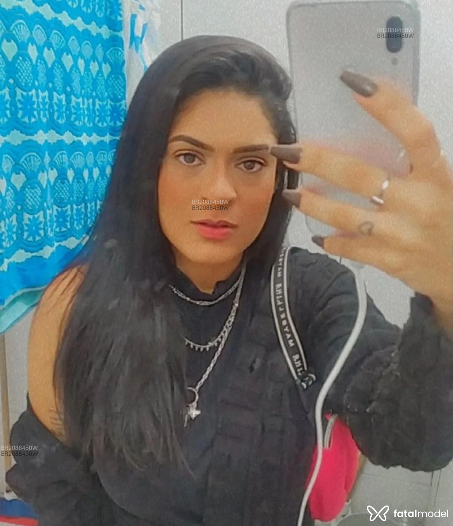 Acompanhante mulher com cabelo castanho de olhos castanhos em Rio de Janeiro - Anne Castro
