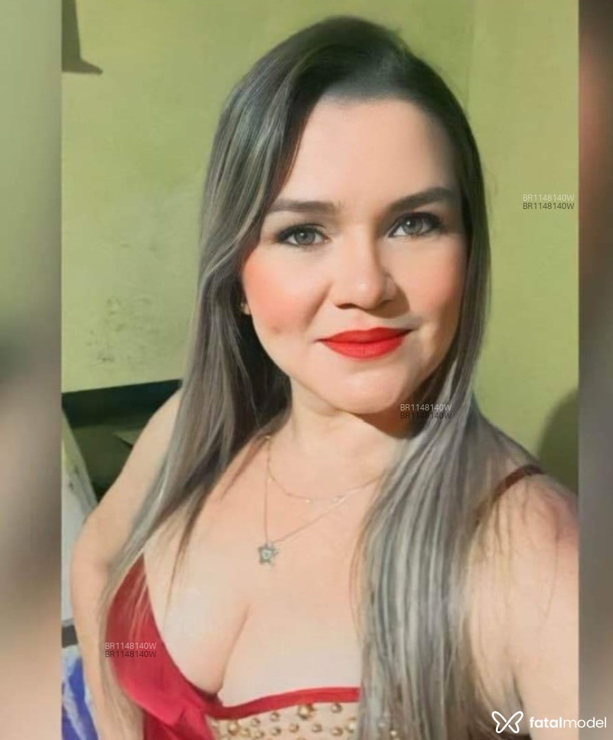 Acompanhante mulher loira (o) de olhos castanhos em Sapezal - Thaty