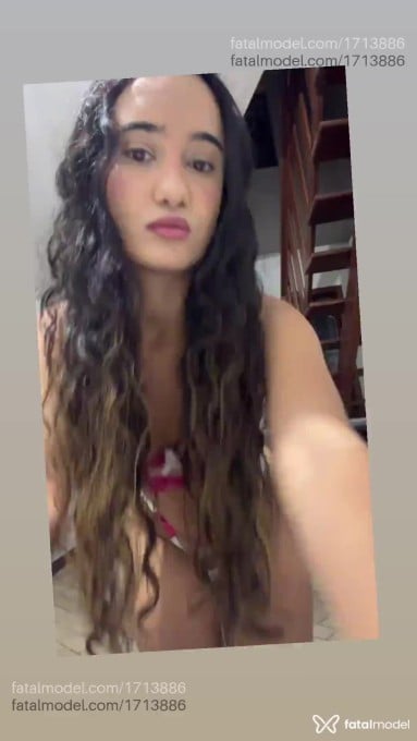 Acompanhante mulher morena (o) de olhos castanhos em São Mateus - Laisa
