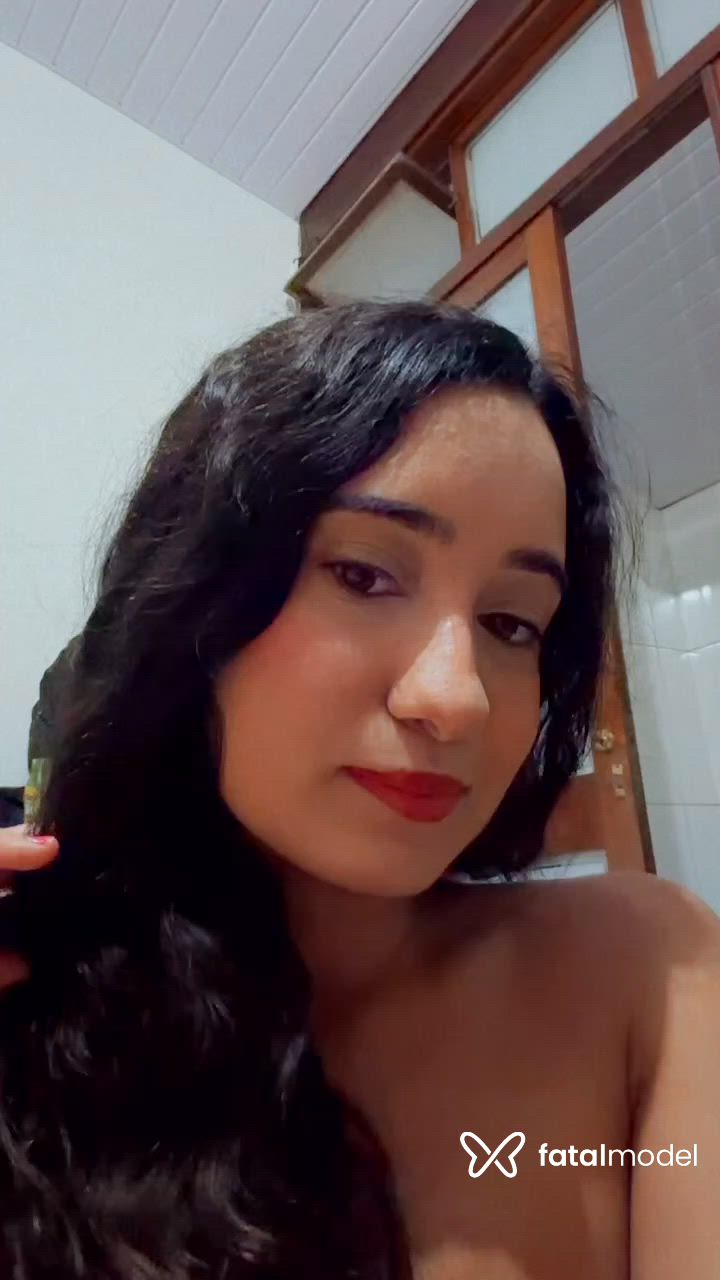 Acompanhante mulher morena (o) de olhos castanhos - Laisa