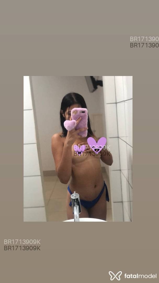 Acompanhante mulher loira (o) de olhos castanhos em Tangará da Serra - Ana