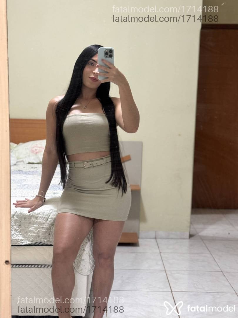 Acompanhante mulher morena (o) de olhos castanhos - Laila Abreu
