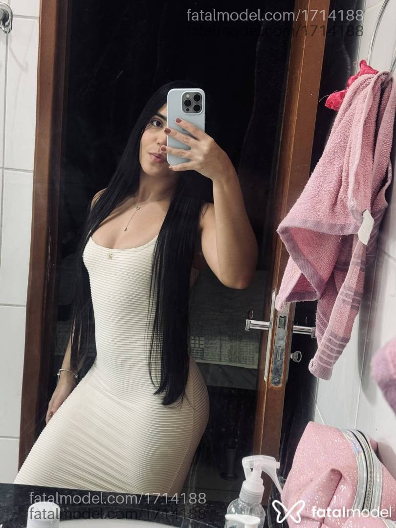 Acompanhante mulher morena (o) de olhos castanhos - Laila Abreu