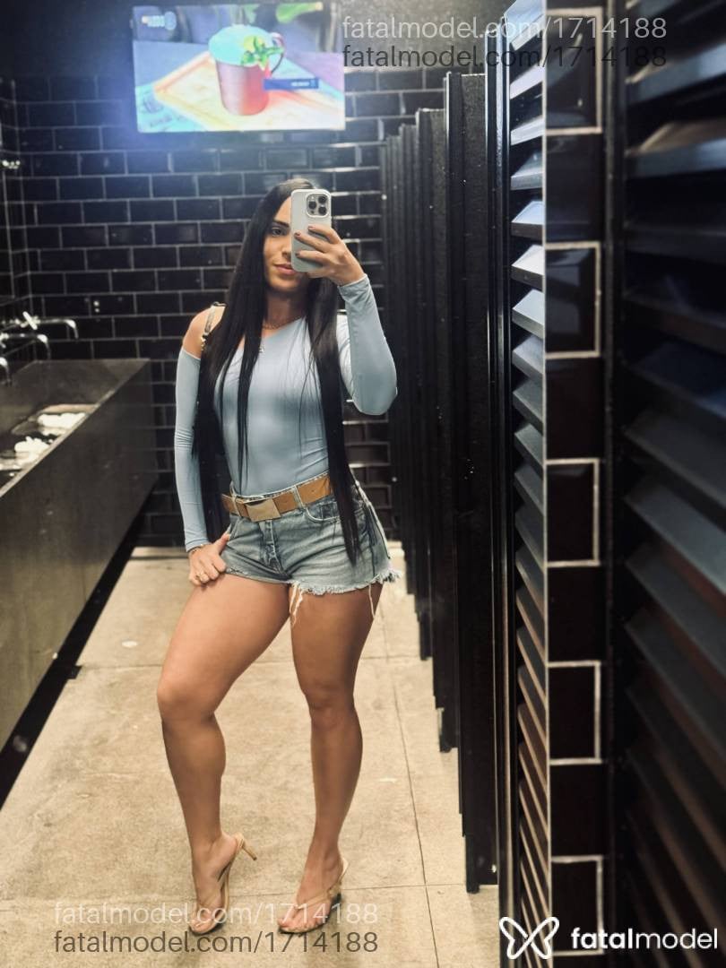 Acompanhante mulher morena (o) de olhos castanhos em Patrocínio - Laila Abreu