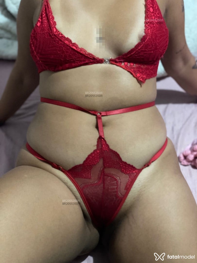 Acompanhante mulher morena (o) de olhos castanhos em Rio de Janeiro - Juliee