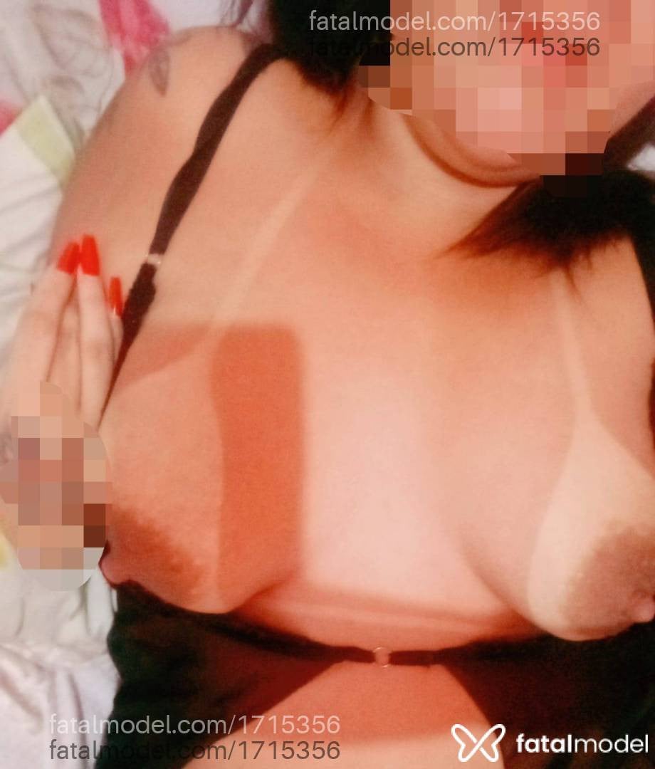 Acompanhante mulher com cabelo castanho de olhos castanhos - Lorena Acompanhante mulher com cabelo castanho de olhos castanhos - Lorena