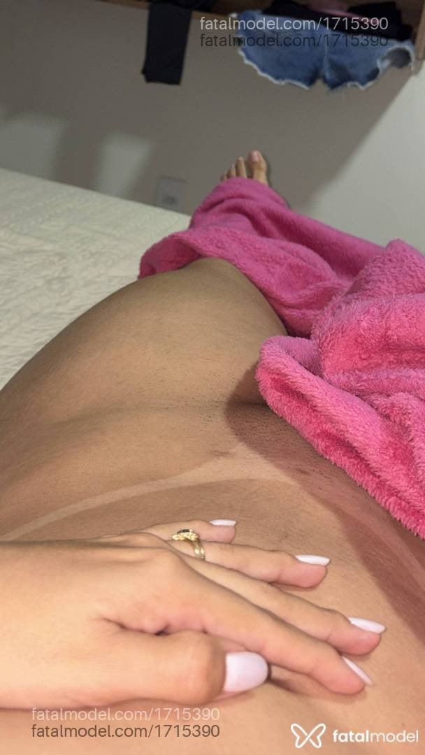 Acompanhante mulher loira (o) de olhos pretos em Itaituba Acompanhante mulher loira (o) de olhos pretos em Itaituba - Larissa