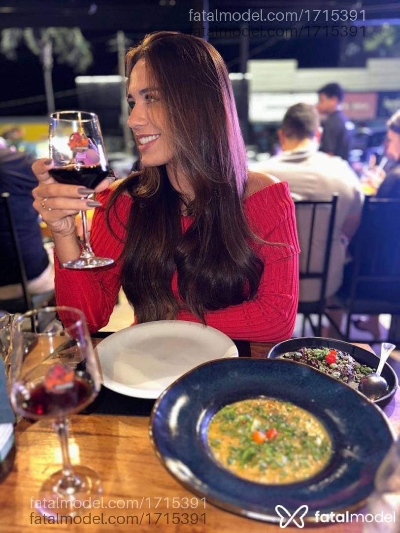 Acompanhante mulher morena (o) de olhos castanhos em São Paulo - Isabella ferraz