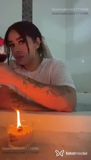 Acompanhante mulher morena (o) de olhos pretos - Natasha Morais