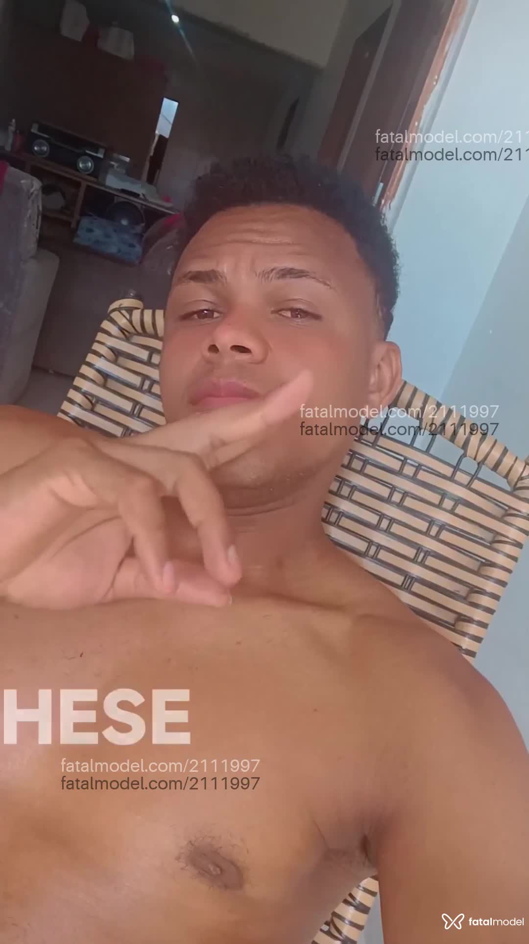 Acompanhante homem morena (o) de olhos castanhos em Recife - Marcone