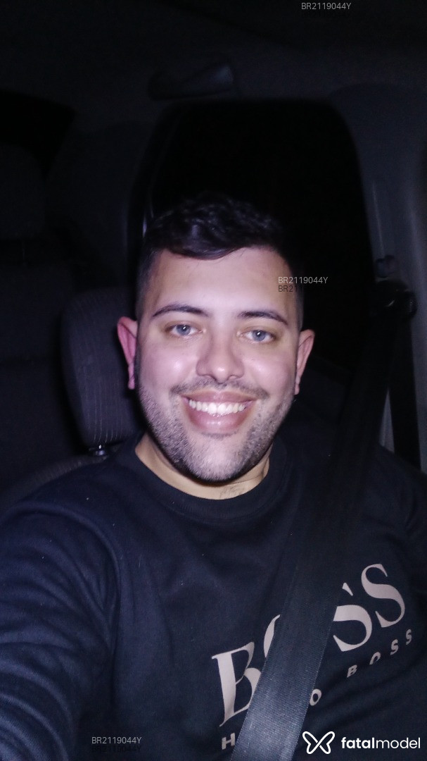 Acompanhante homem morena (o) de olhos azuis em Canoas - Ricardo Moura