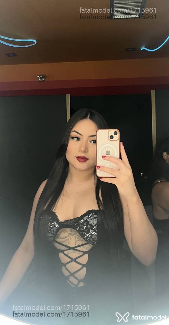 Acompanhante mulher morena (o) de olhos castanhos em João Pessoa - Giovana Pellegrini