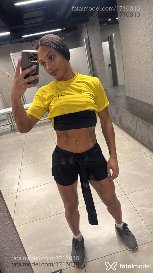 Acompanhante mulher trans morena (o) de olhos castanhos em Curitiba Acompanhante mulher trans morena (o) de olhos castanhos em Curitiba - Vanessa Silva