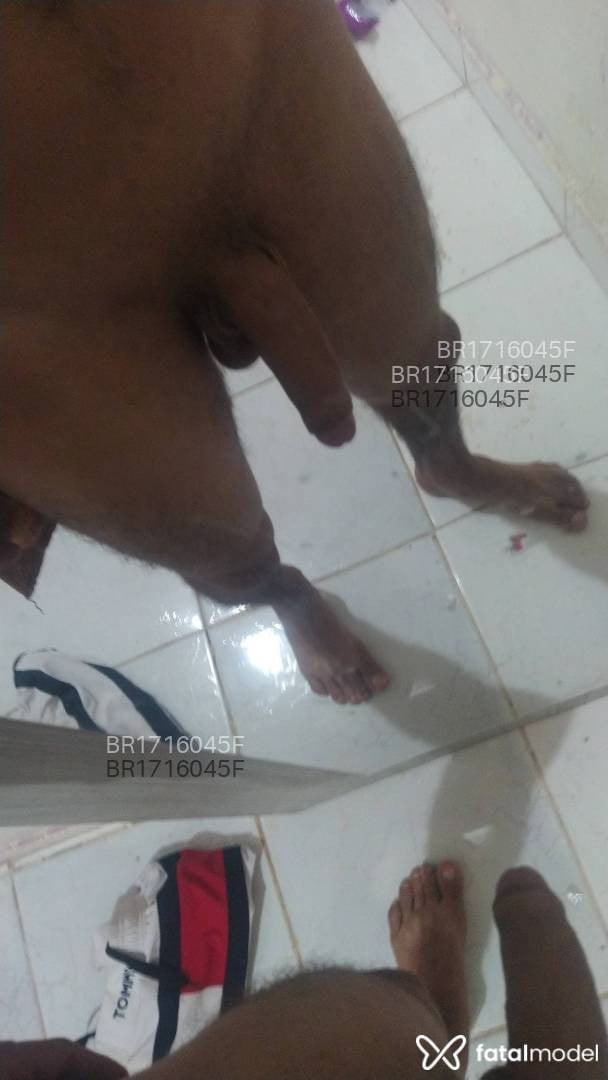 Acompanhante homem morena (o) de olhos castanhos em Rio Branco - Mlove