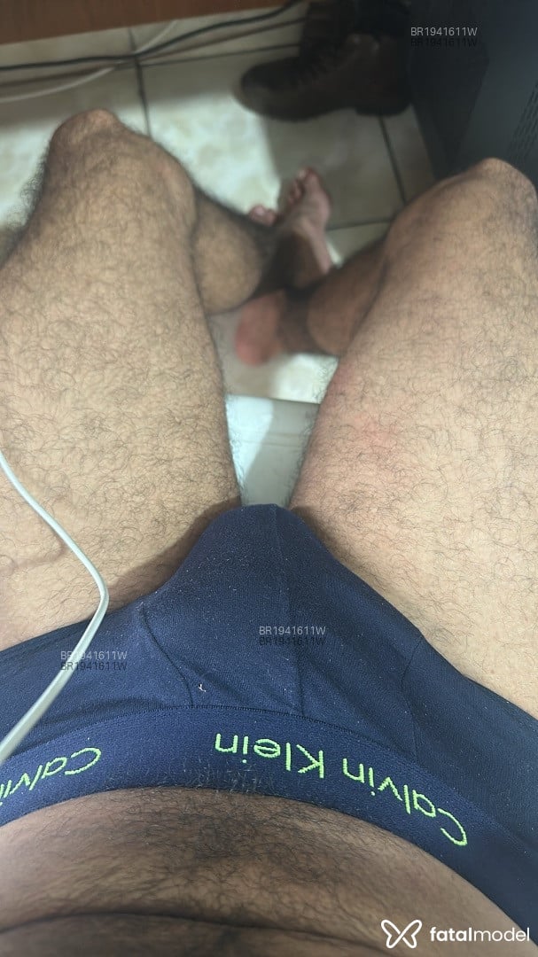 Acompanhante homem morena (o) de olhos pretos em Porto Alegre - torment